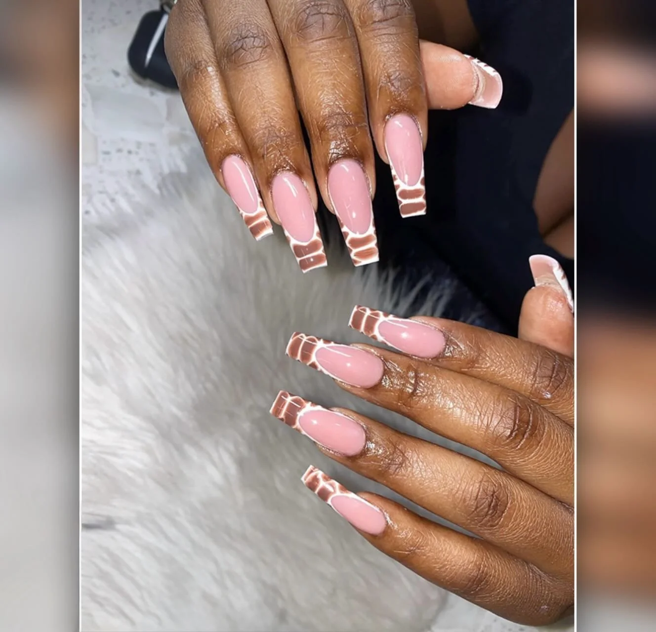 Rosé Lines custom nail set by Doris Nails Lounge